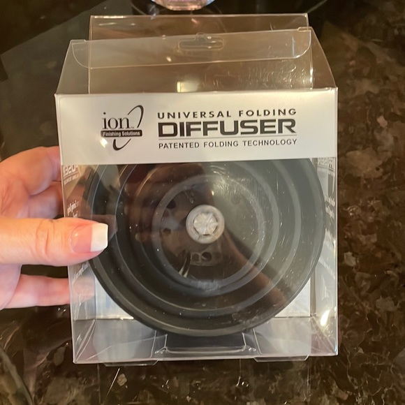 Hair dryer diffuser - Picture 1 of 4